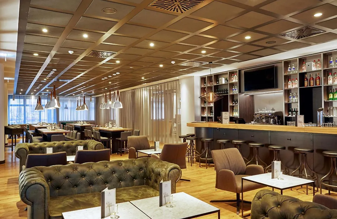 H4 Hotel Leipzig-1