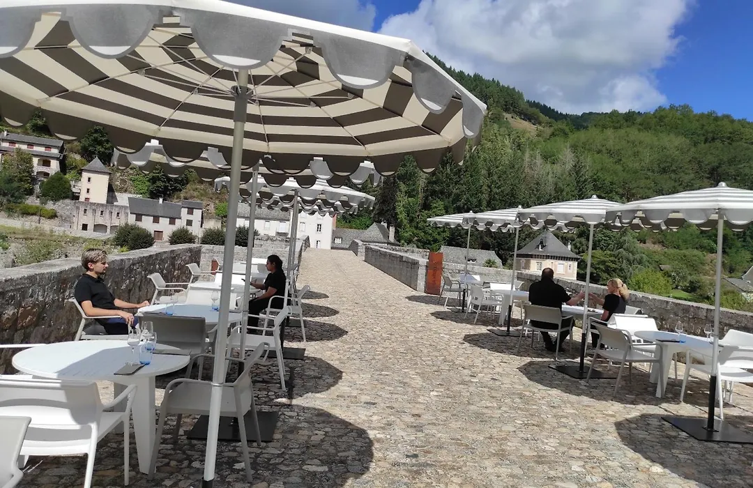 Hôtel La Rivière-1