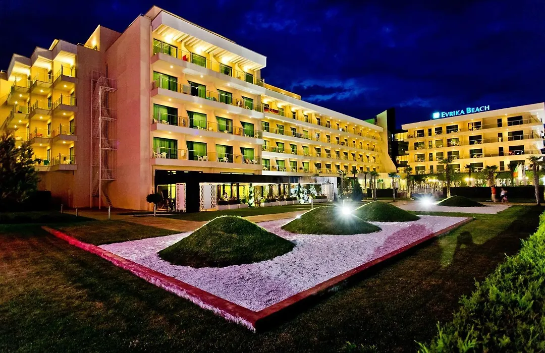 Dit Evrika Beach Club Hotel-1