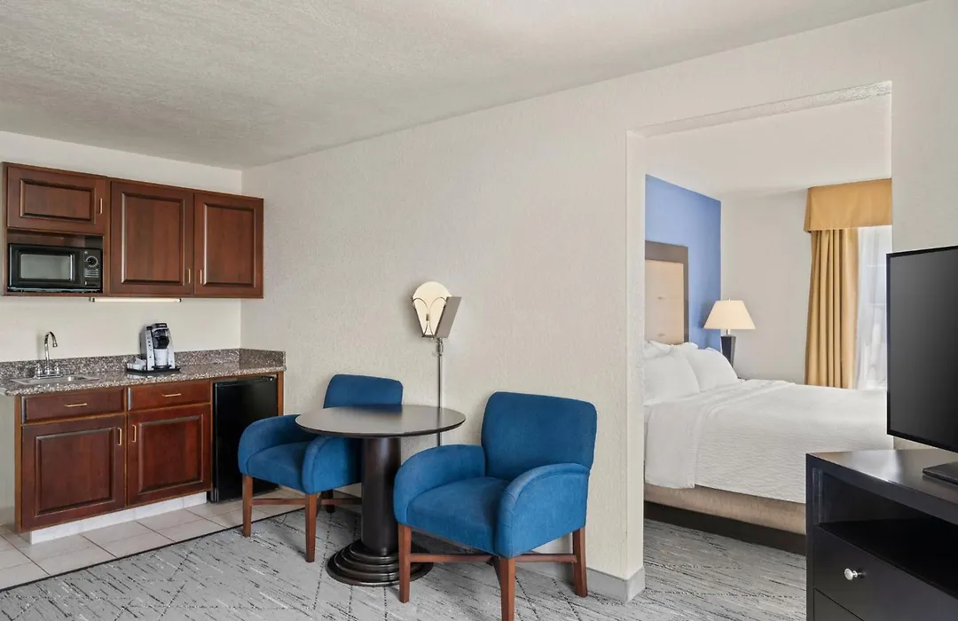 Holiday Inn Express & Suites New Buffalo, Mi By Ihg-1