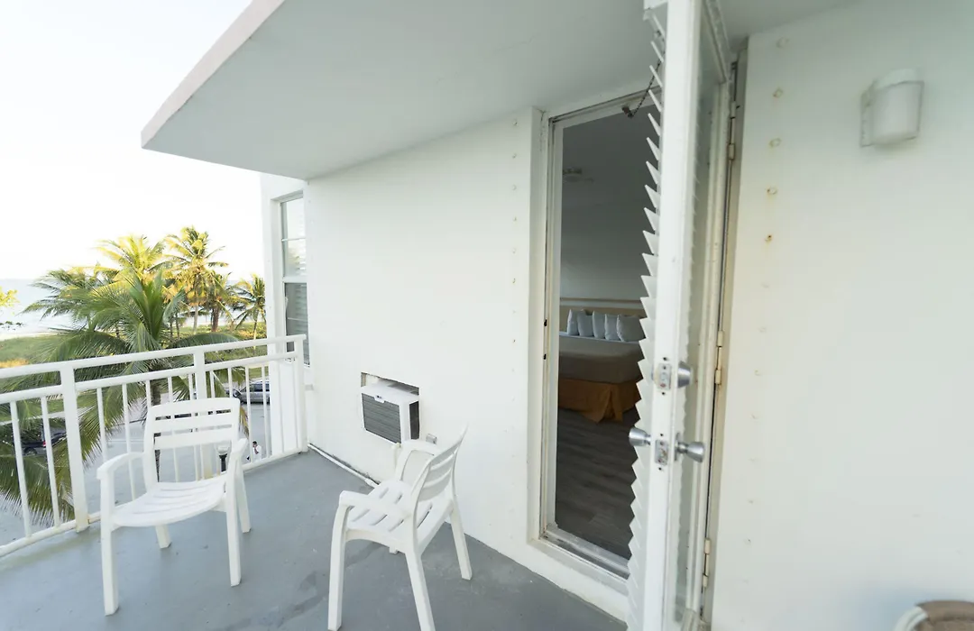 Ocean Surf Hotel-1