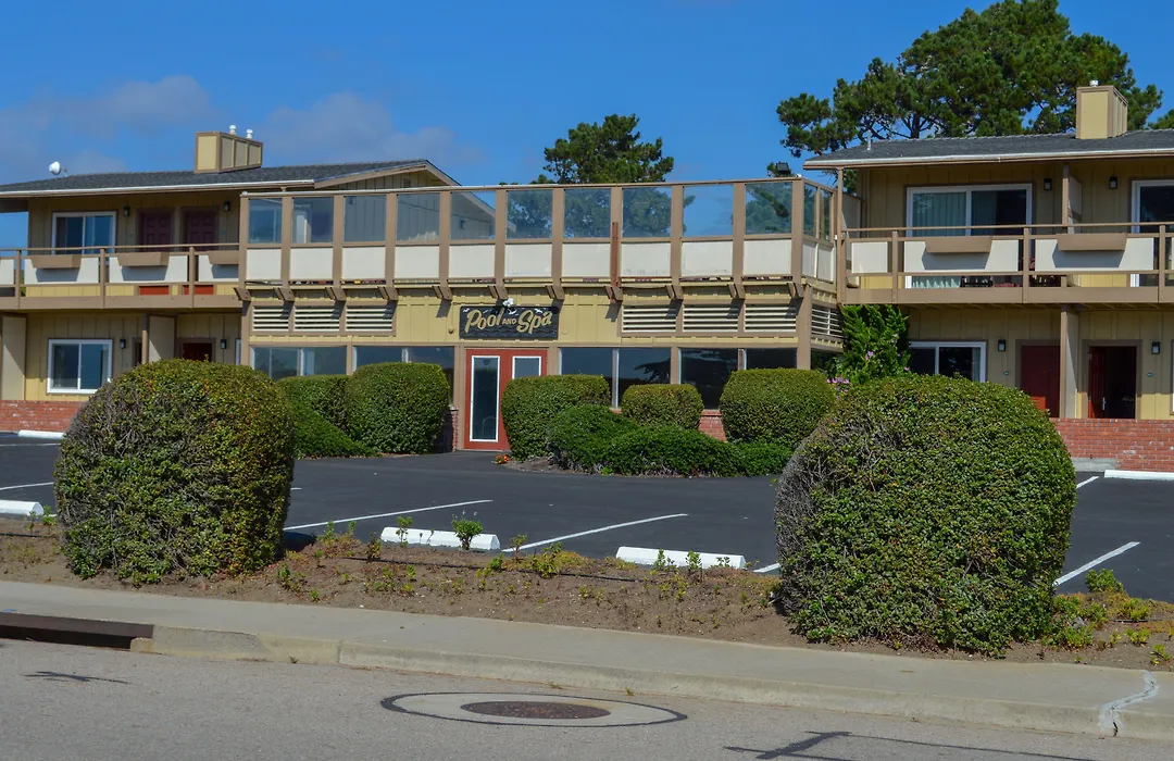 Silver Surf Motel-1