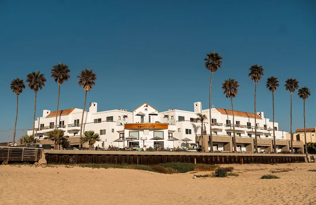 Sandcastle Hotel On The Beach-1