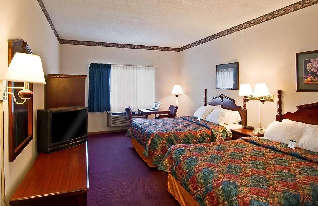 Americas Best Value Inn Waukegan-1