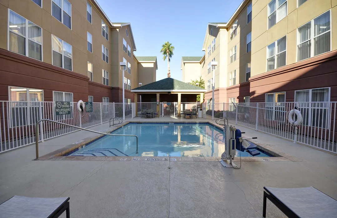 Homewood Suites By Hilton Phoenix-Biltmore-1