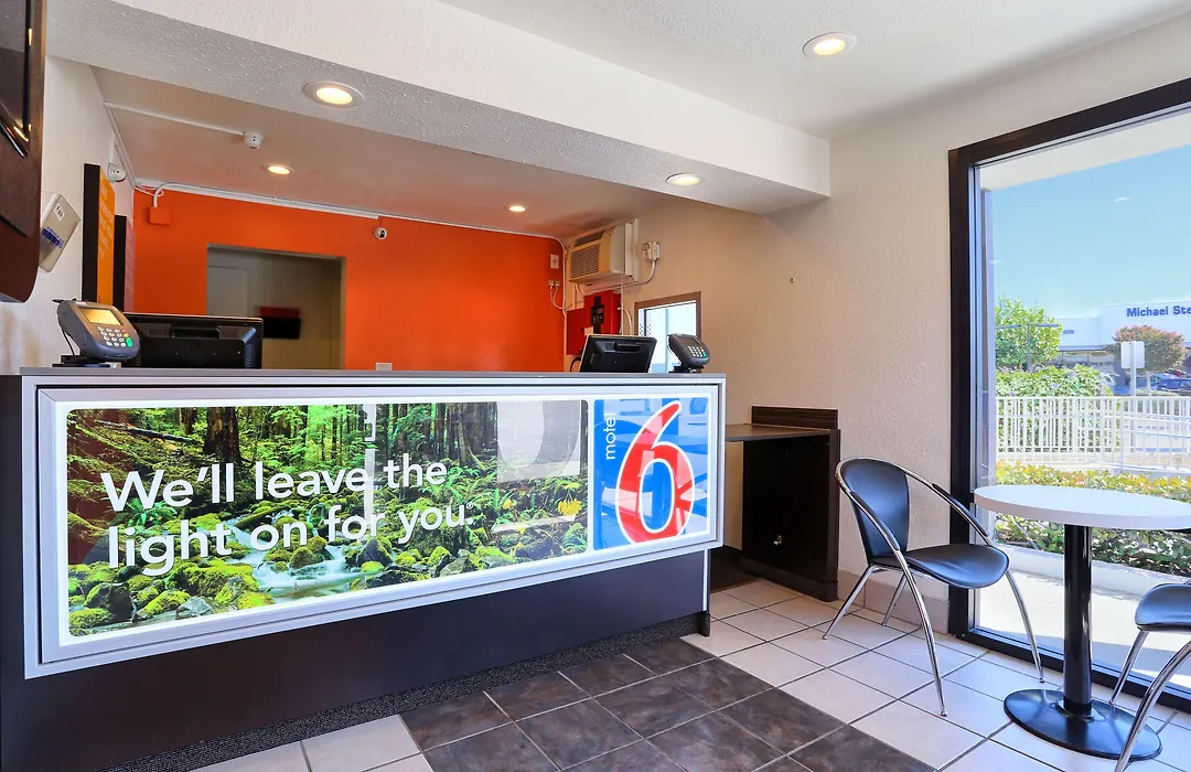 Super 8 By Wyndham Walnut Creek-1