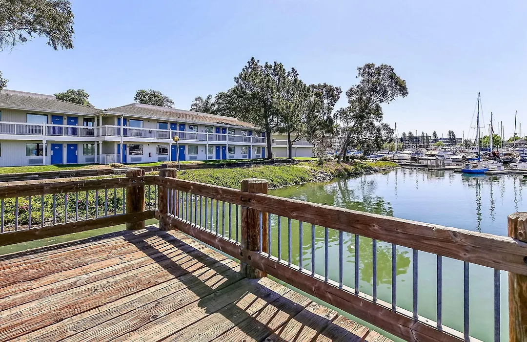 Motel 6-Oakland, Ca - Embarcadero-1