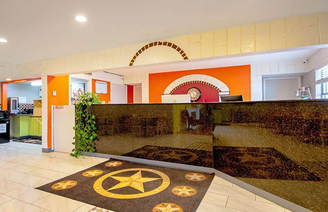 Economy Inn & Suites-1