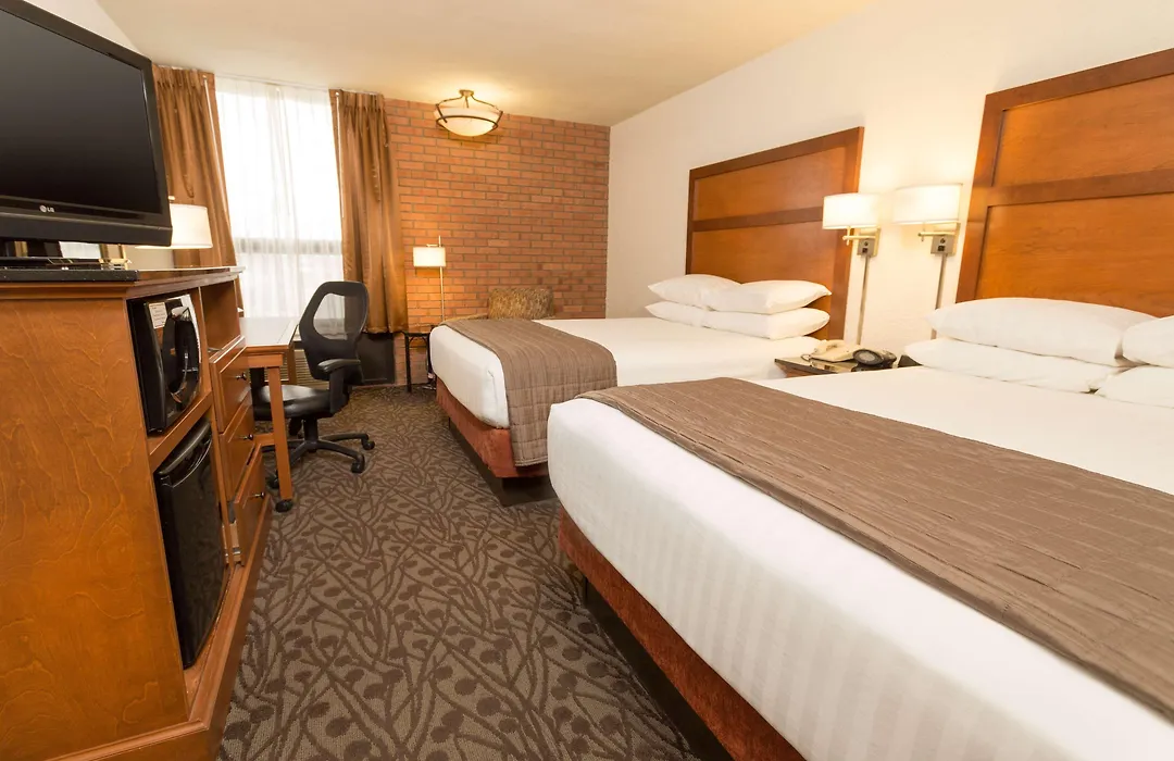 Drury Inn & Suites Frankenmuth-1