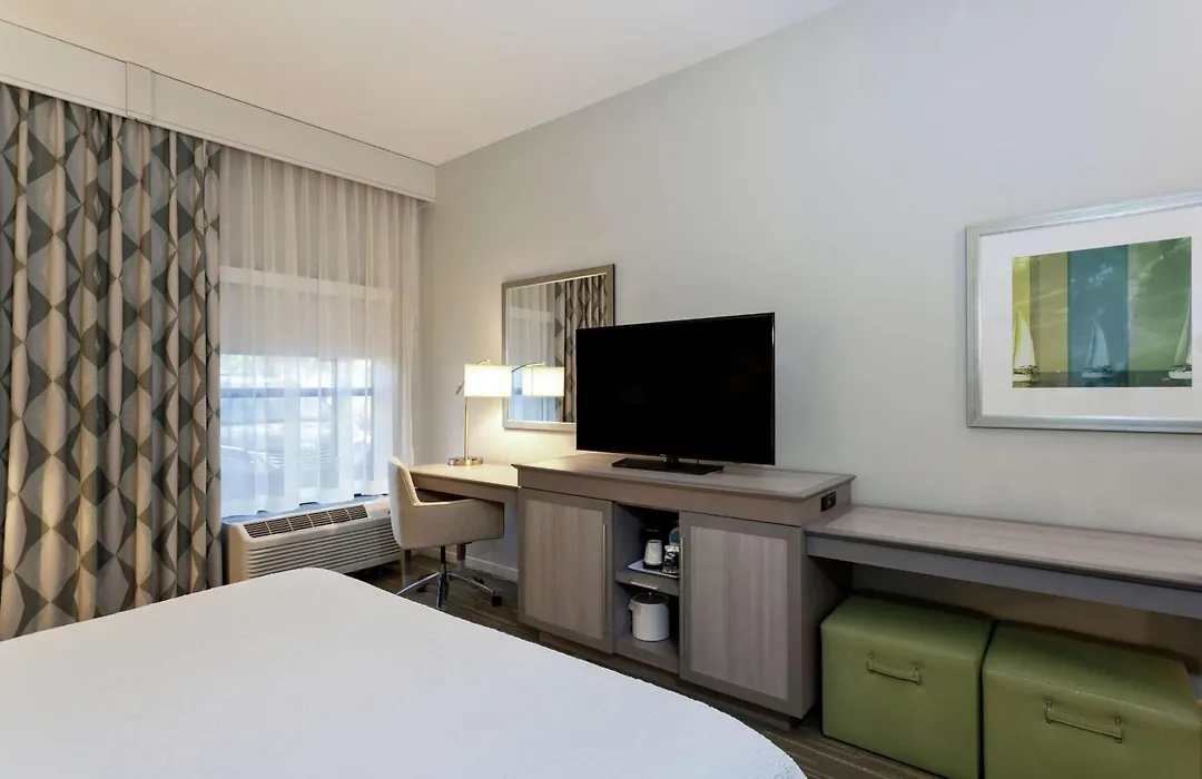 Hampton Inn Melbourne-1