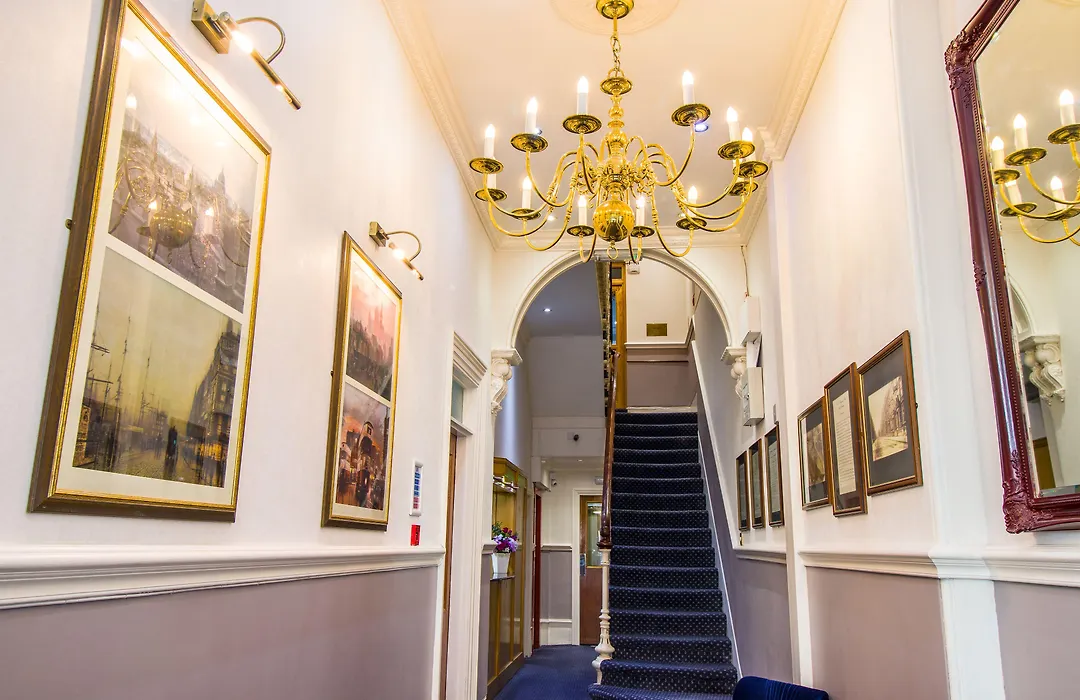 London Town Hotel-1