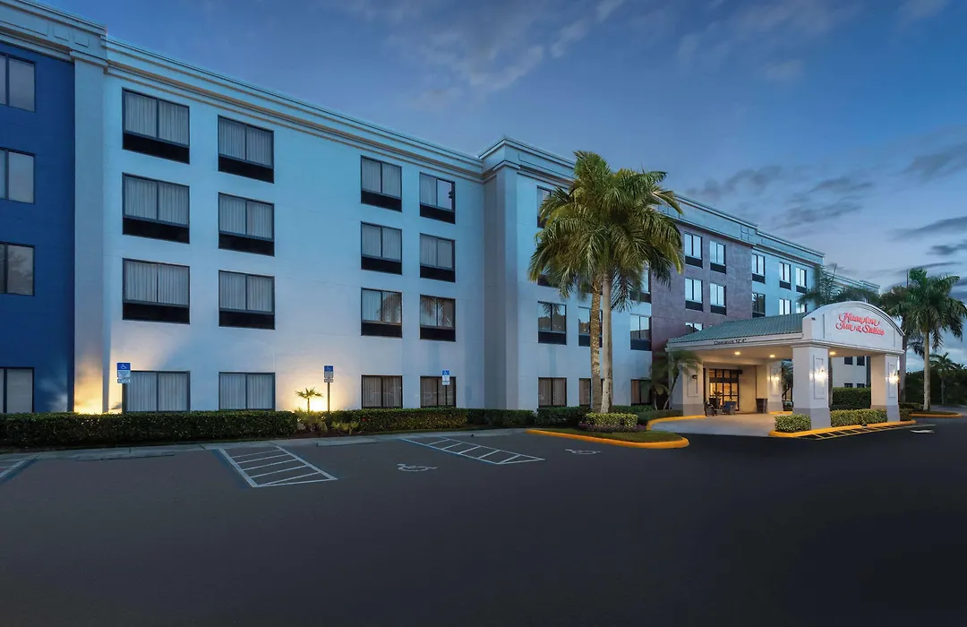 Hampton Inn & Suites Boynton Beach-1