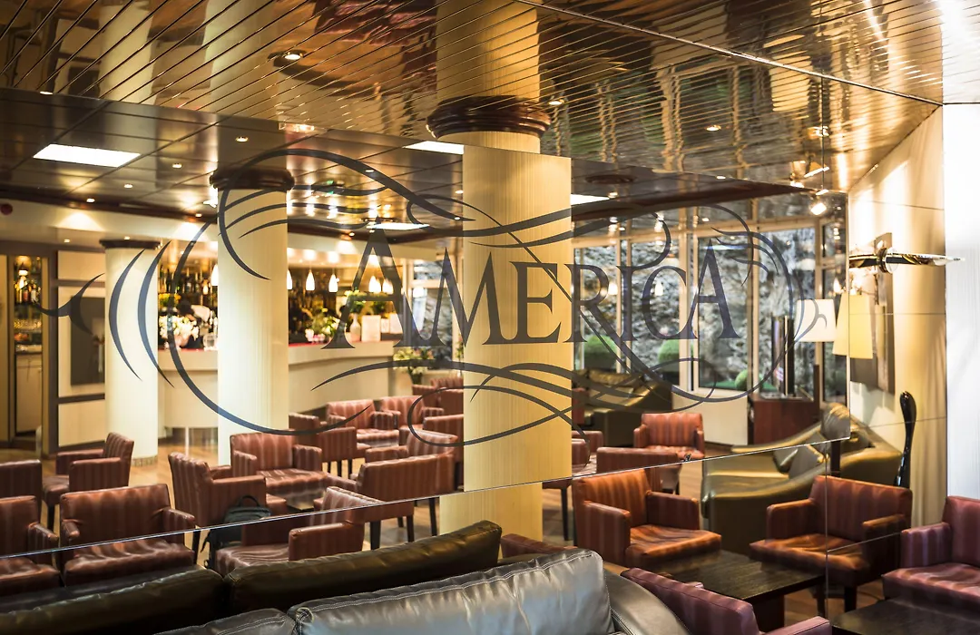 Hotel America-1