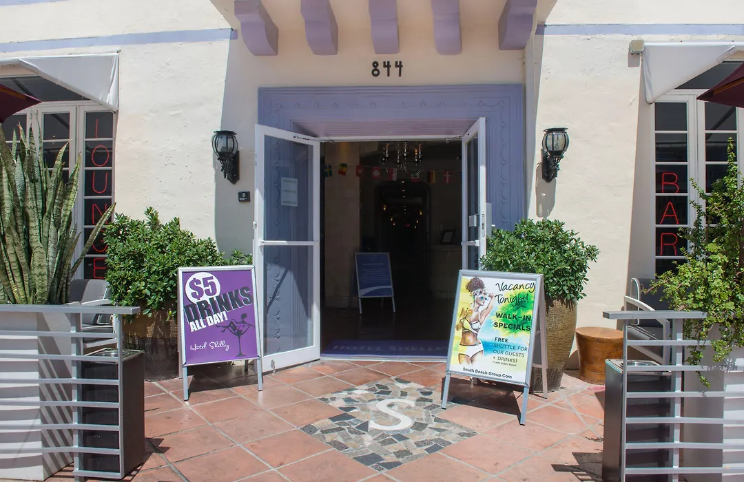 Shelley Hotel-1