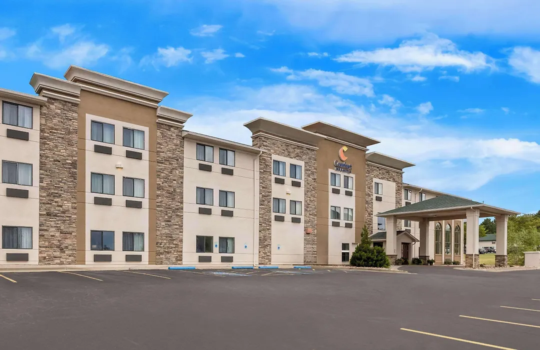 Comfort Inn & Suites Pueblo-1