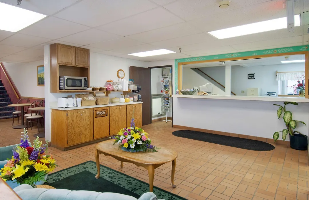 Americas Best Value Inn Torrington-1