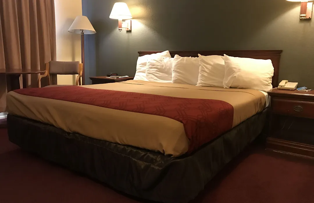 Rodeway Inn Winslow I-40-1
