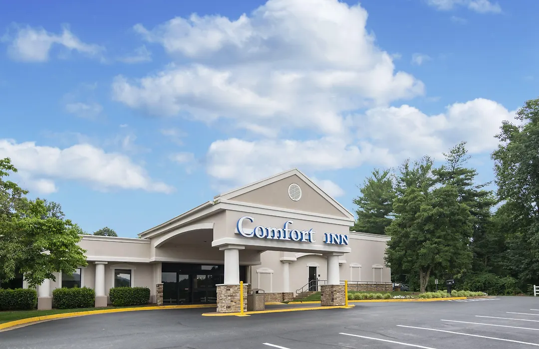 Comfort Inn Monticello-1