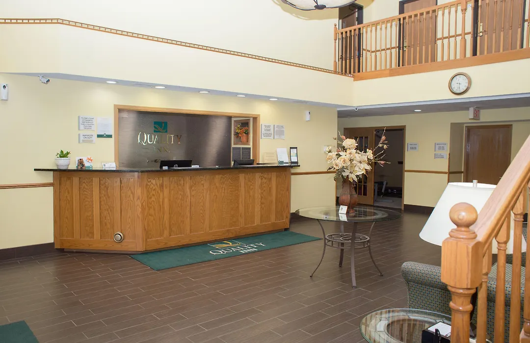 Quality Inn Edgerton-1