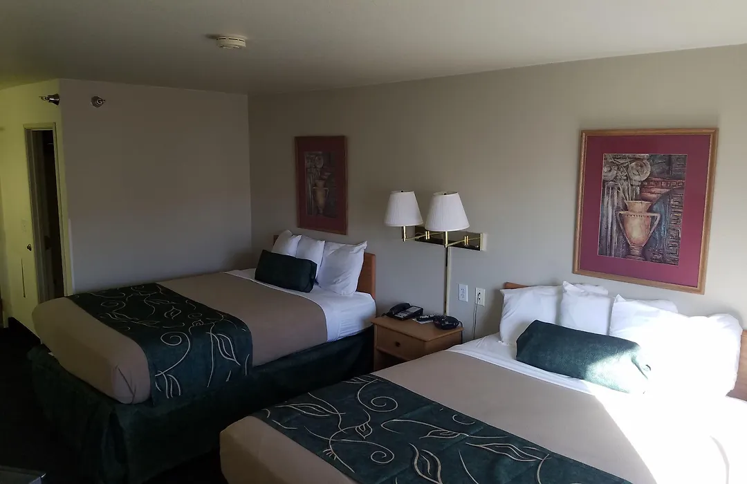 Travelodge By Wyndham Cheyenne-1