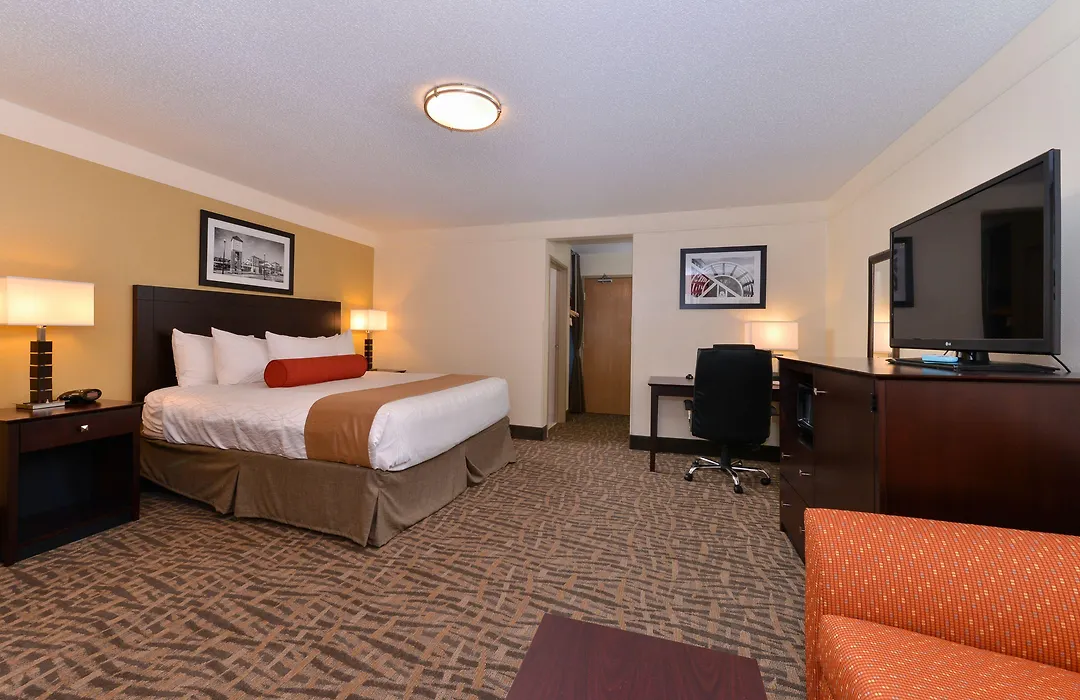 Best Western Plus Peoria-1