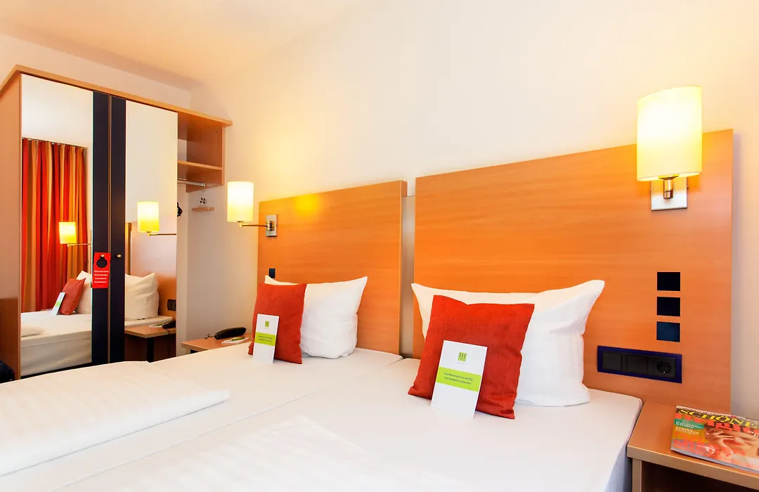Hotel Plaza-1