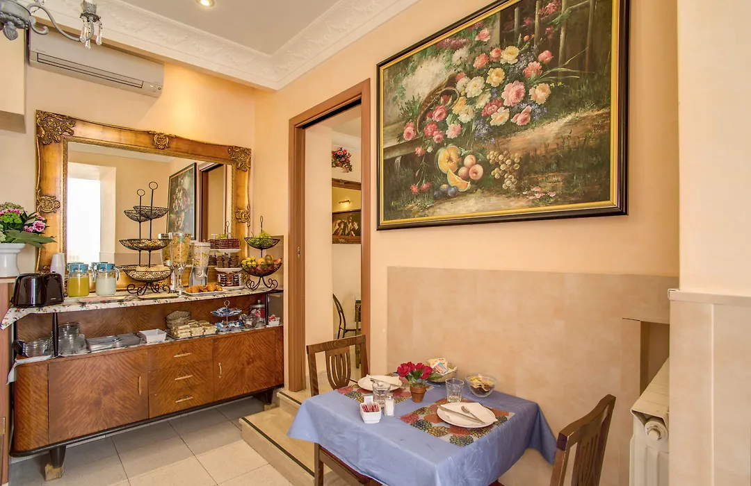 Hotel Caravaggio-1