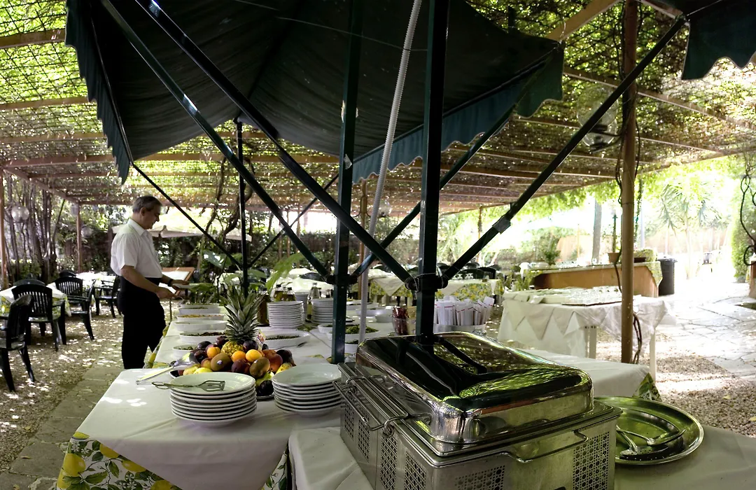 Hotel Delle Muse-1