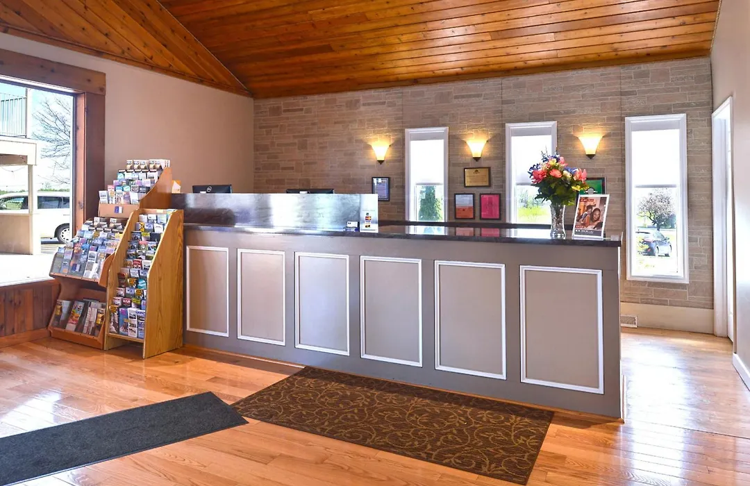 Americas Best Value Inn Plattsburgh-1