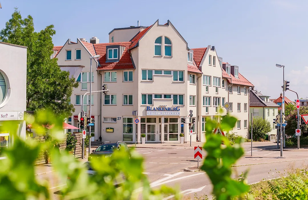 PLAZA Hotel Blankenburg Ditzingen, Sure Hotel Collection-1