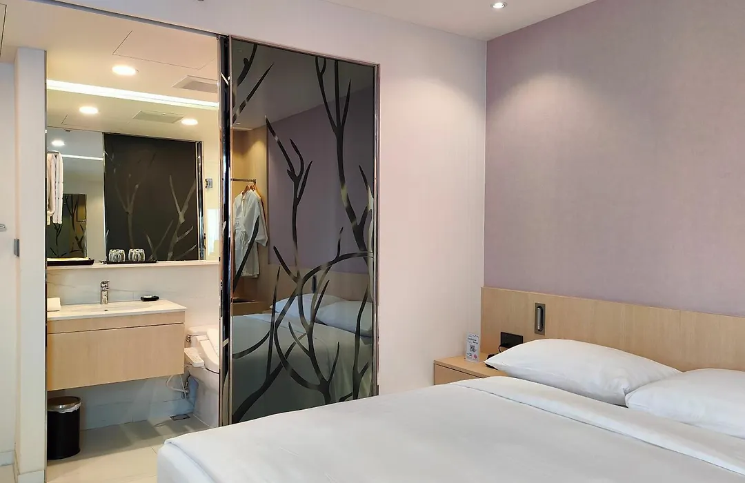 Evergreen Laurel Hotel Bangkok-1