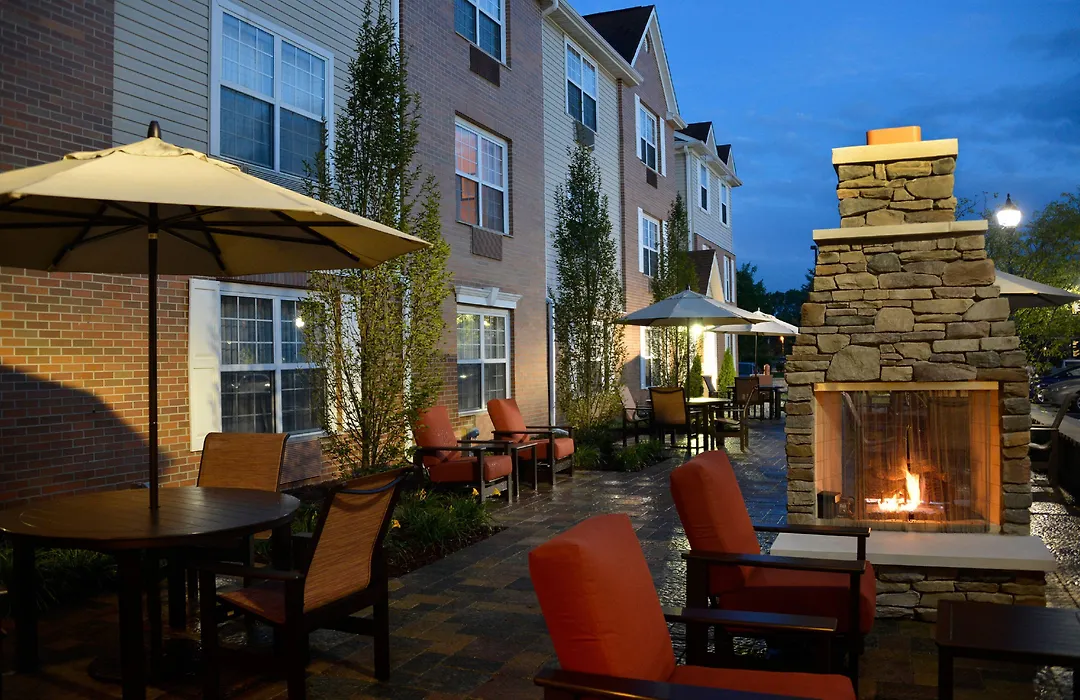 Towneplace Suites By Marriott East Lansing-1