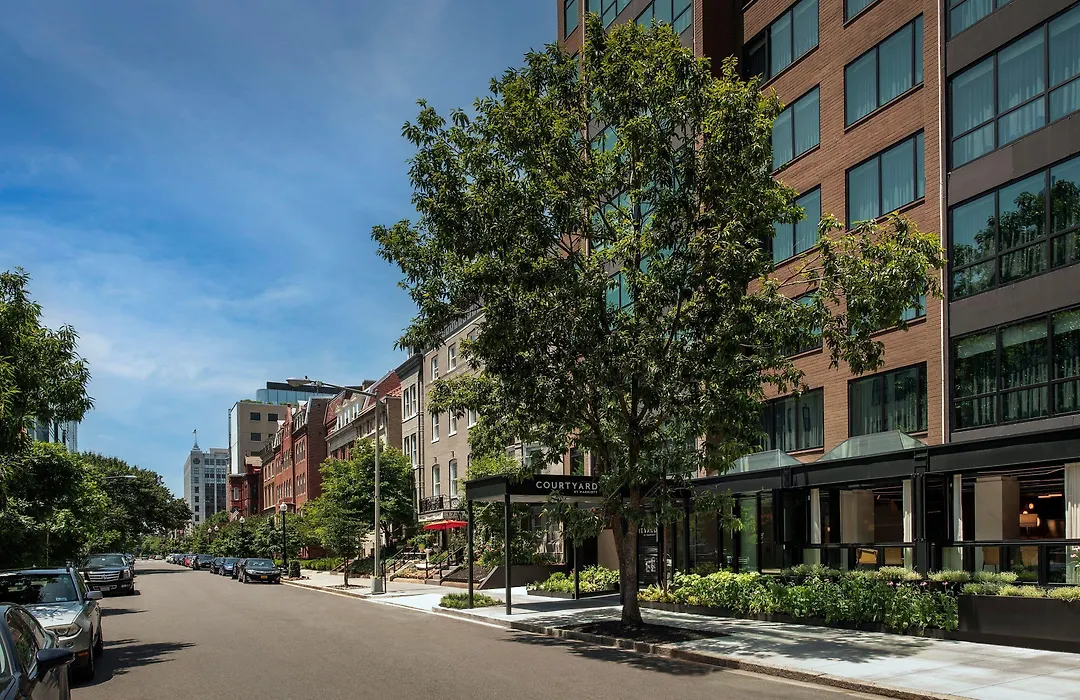 Courtyard By Marriott Washington, Dc Dupont Circle-1