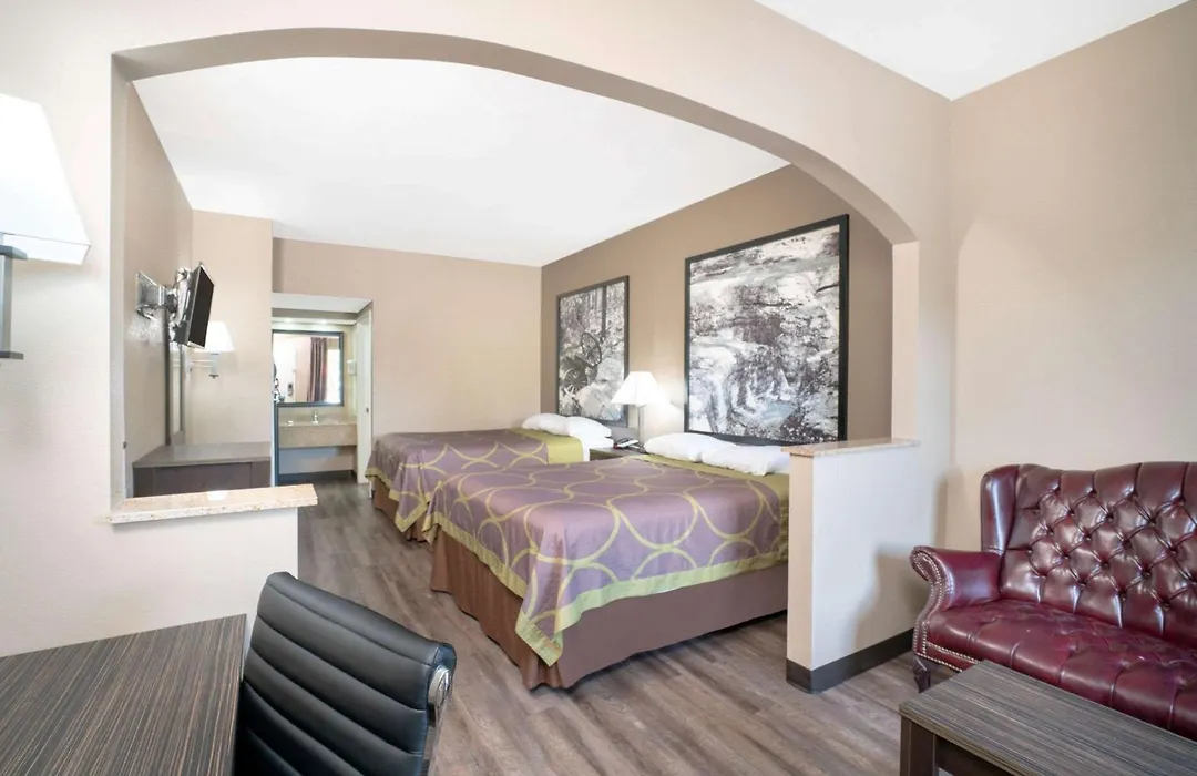 Super 8 By Wyndham Murfreesboro-1