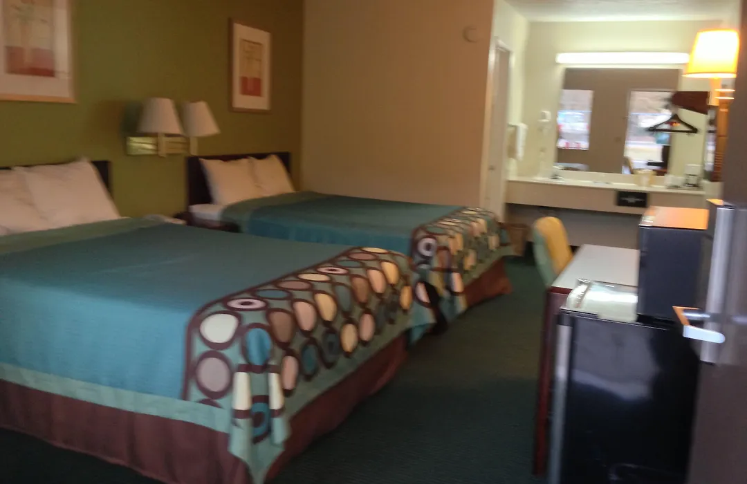 Super 8 By Wyndham Florence-1
