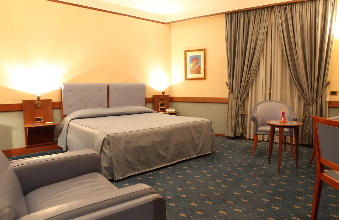 Hotel Del Campo-1
