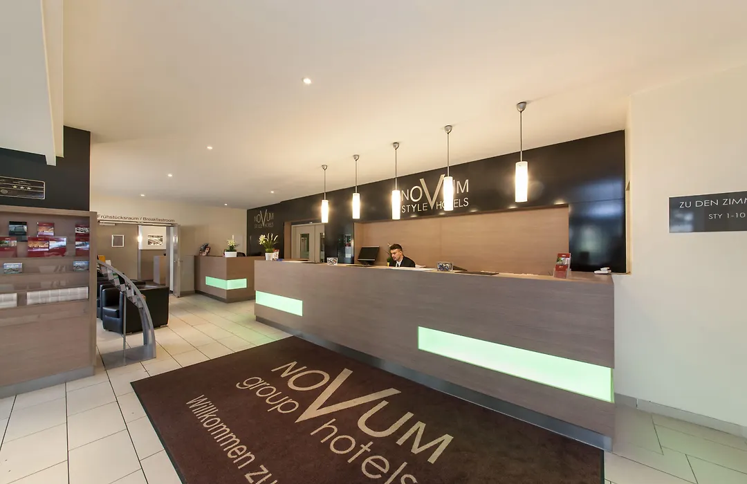 Novum Hotel Aldea Berlin Centrum-1