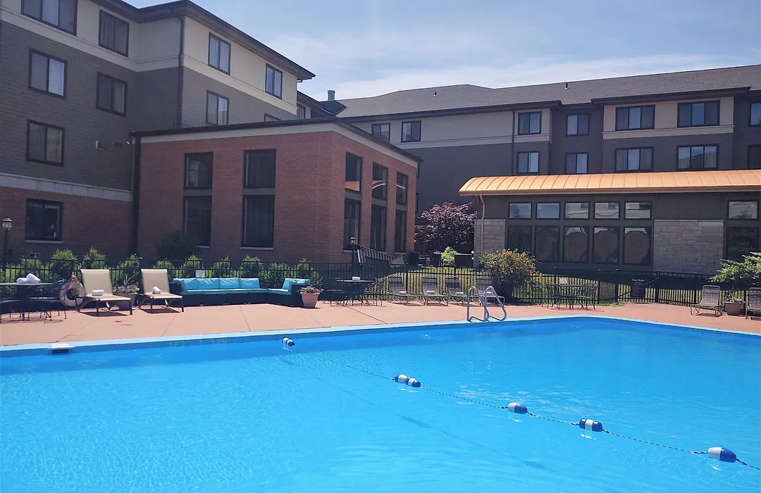 Comfort Inn & Suites South Burlington Near University-1