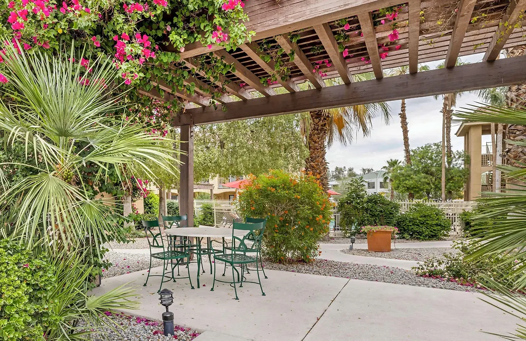 Best Western Plus Palm Desert Resort-1