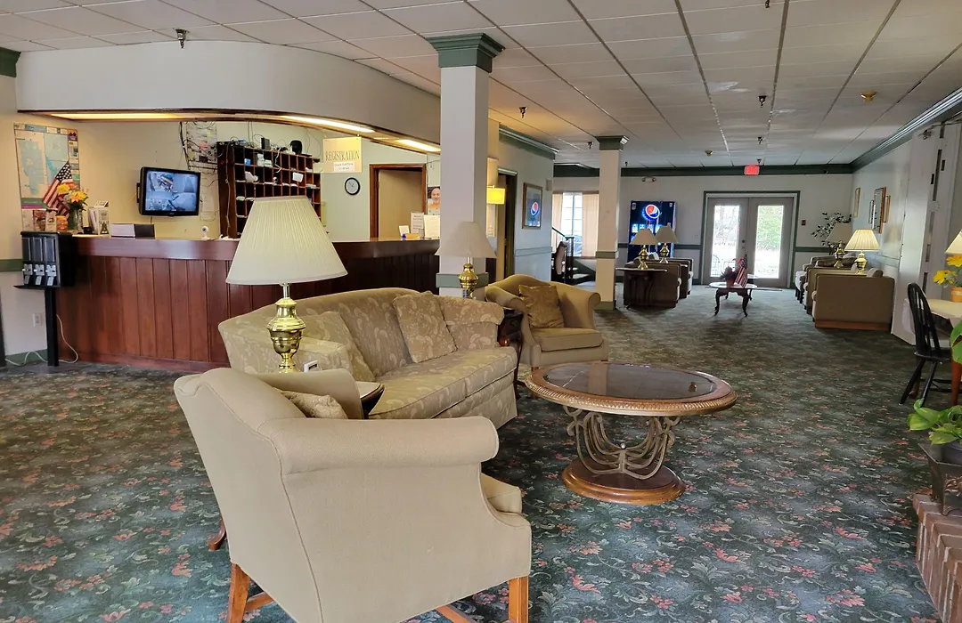 Surrey Inn Hotel Ashland-1