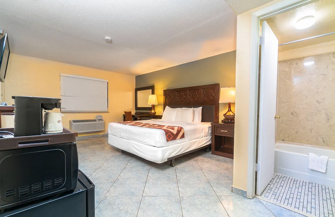 Sevilla Inn Kissimmee- Near Disney-1