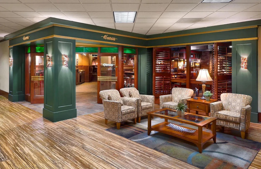 Lake Okoboji Resort And Conference Center-1