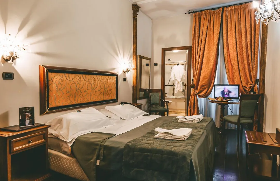 Domus Florentiae Hotel-1