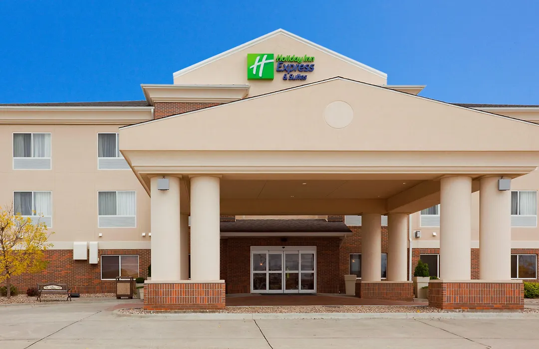 Holiday Inn Express & Suites Yankton By Ihg-1