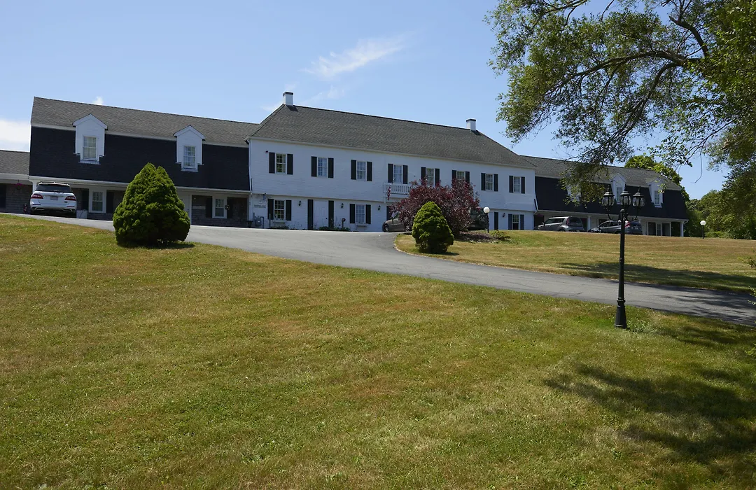 Sandwich Lodge & Resort-1