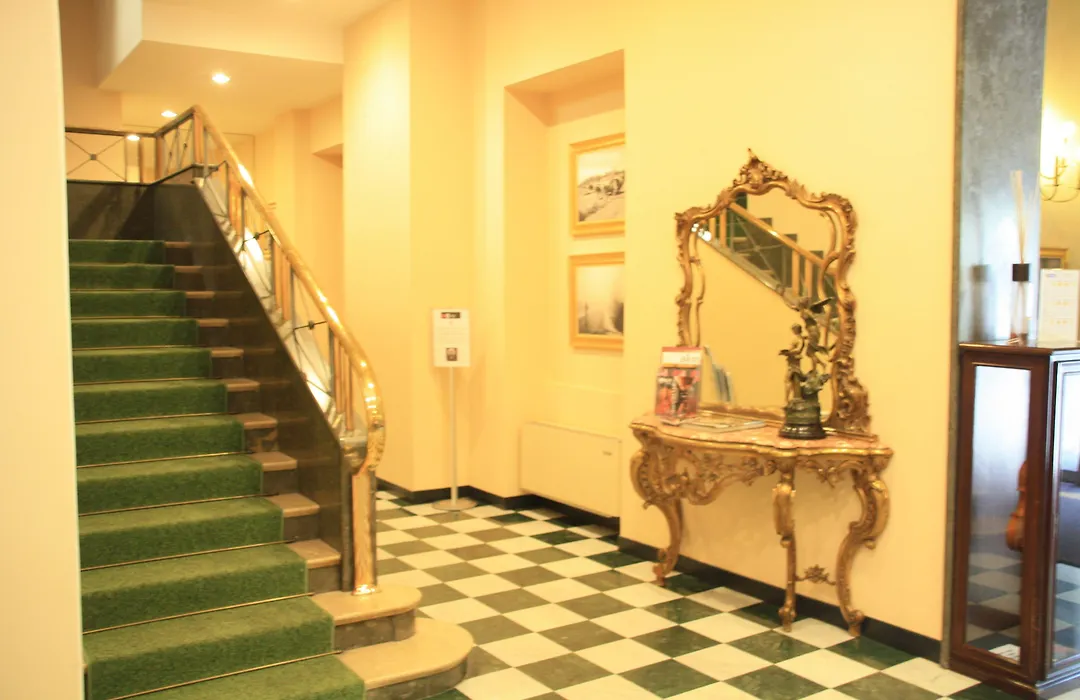 Hotel Impero-1