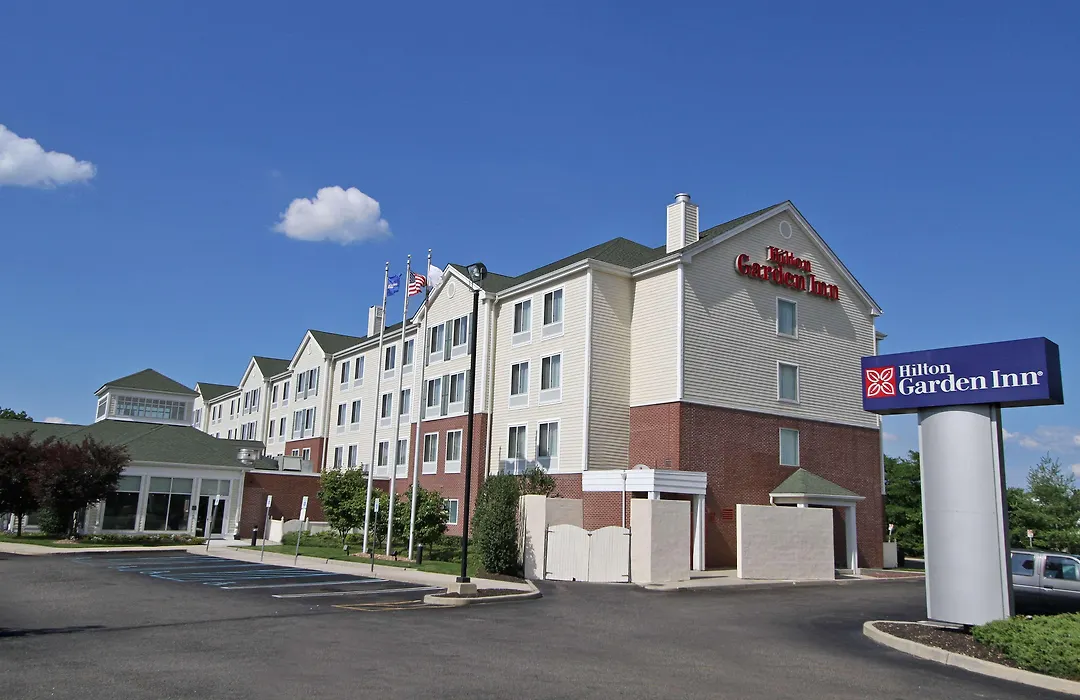 Hilton Garden Inn Westbury-1