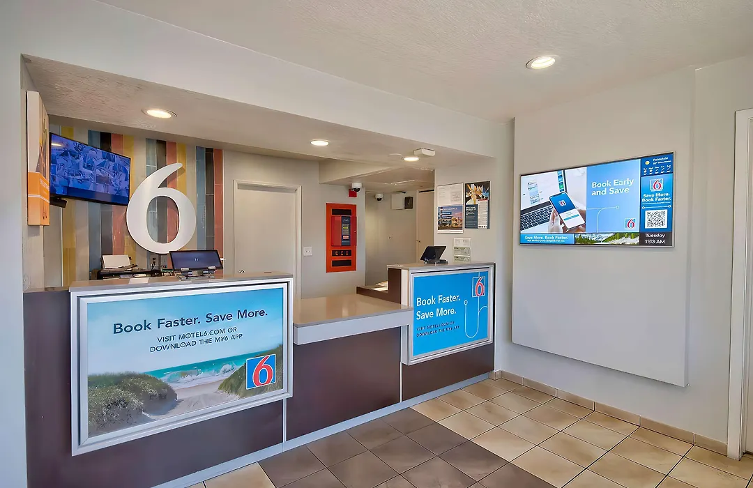 Motel 6-Palmdale, Ca-1
