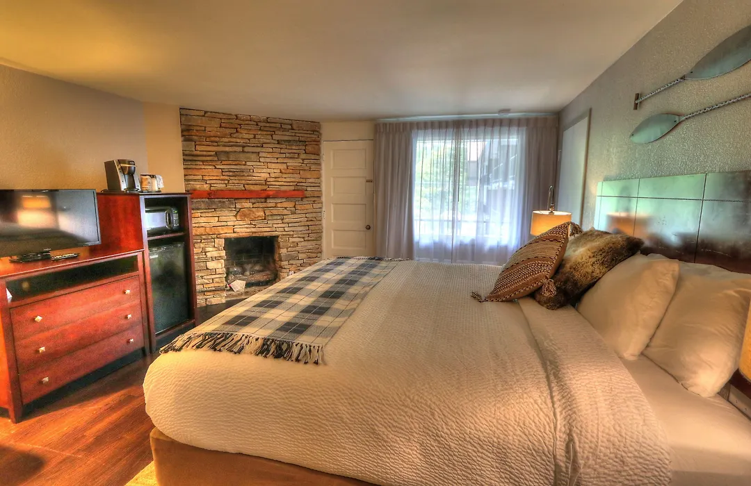 River Edge Inn-1