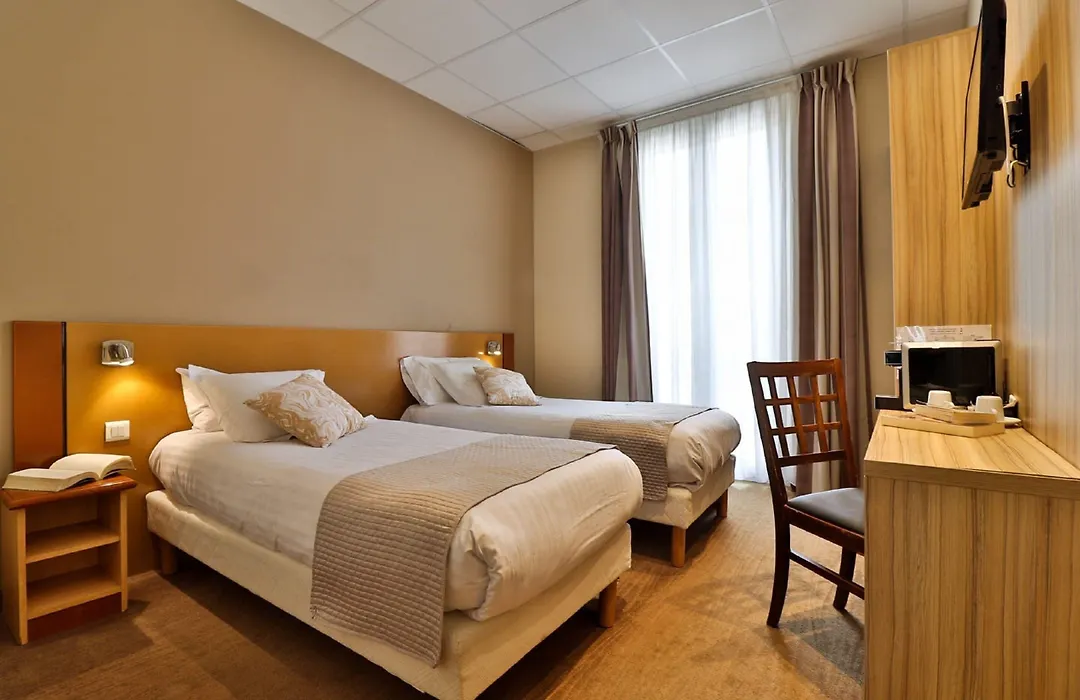Hotel Le Noailles Nice Gare-1
